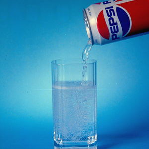 Crystal Pepsi, el refresco noventero sin colorantes de PepsiCo, podría resucitar de entre los muertos