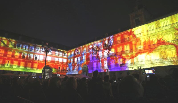 El Ayuntamiento de Madrid, Samsung y PHotoESPAÑA celebrán el IV centenario de la Plaza Mayor con Retrátate