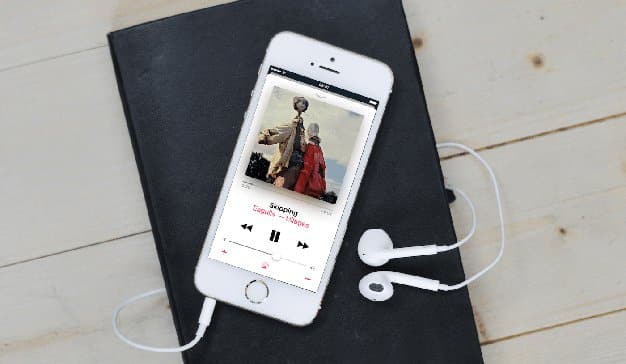 apple-music-iphone