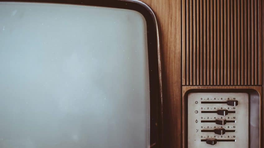 La audiencia de televisión en junio: El consumo desciende y Telecinco repite como cadena líder