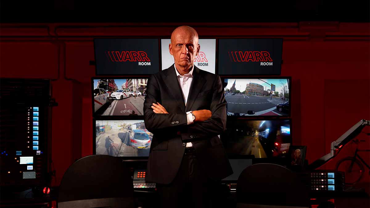 Pierluigi Collina en el nuevo anuncio de Vodafone