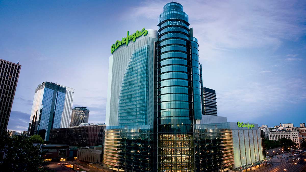 Edificio de El Corte Inglés en la Castellana de Madrid