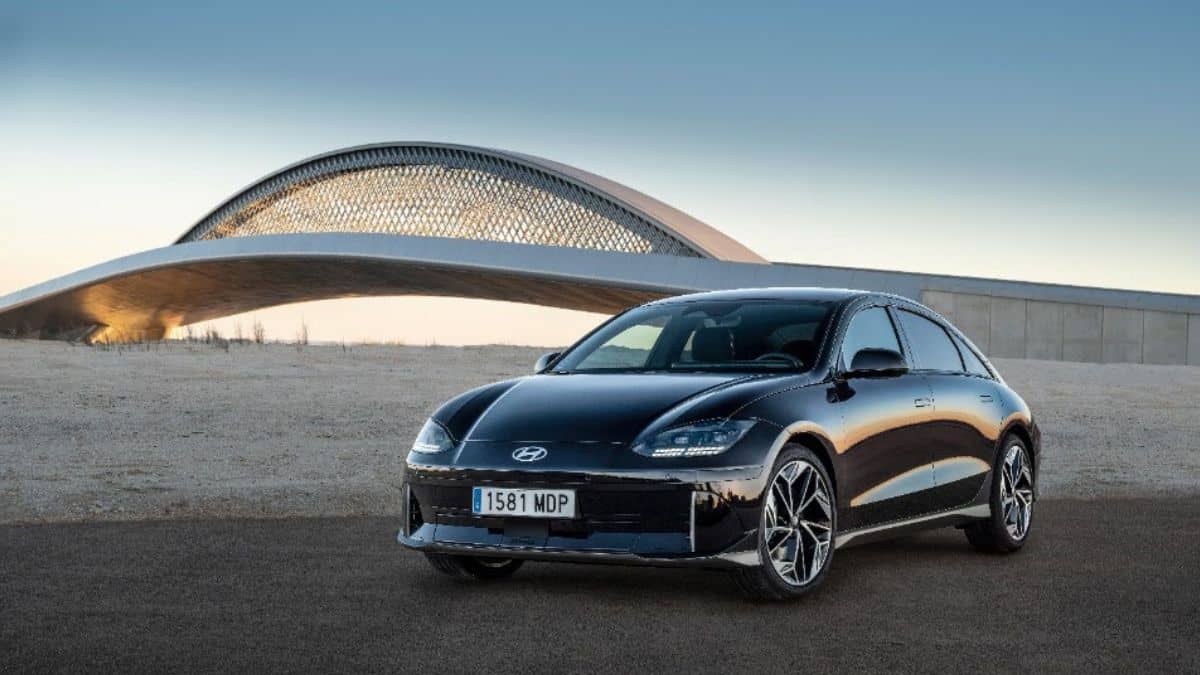 IONIQ 6