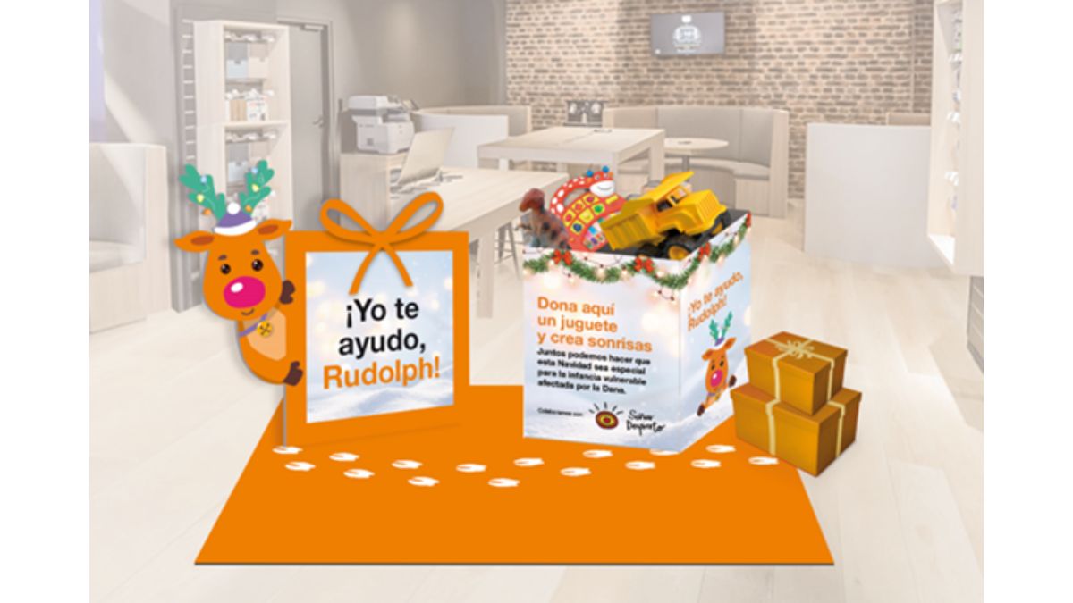 Orange DANA stand Rudolph