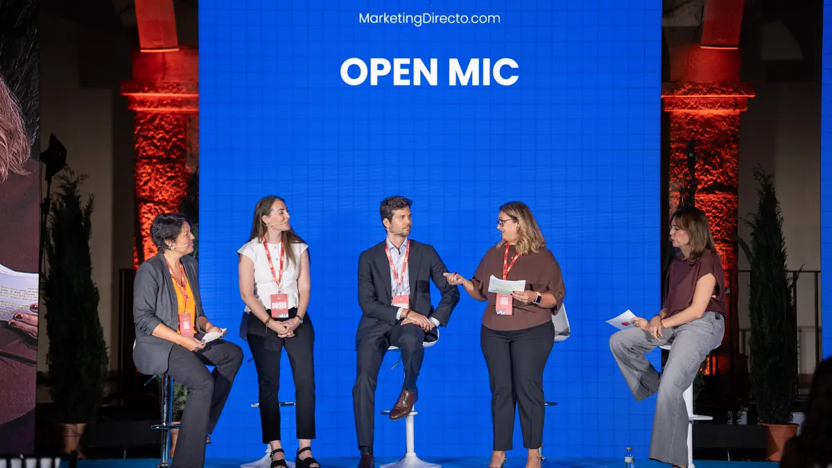dosis open mic dana