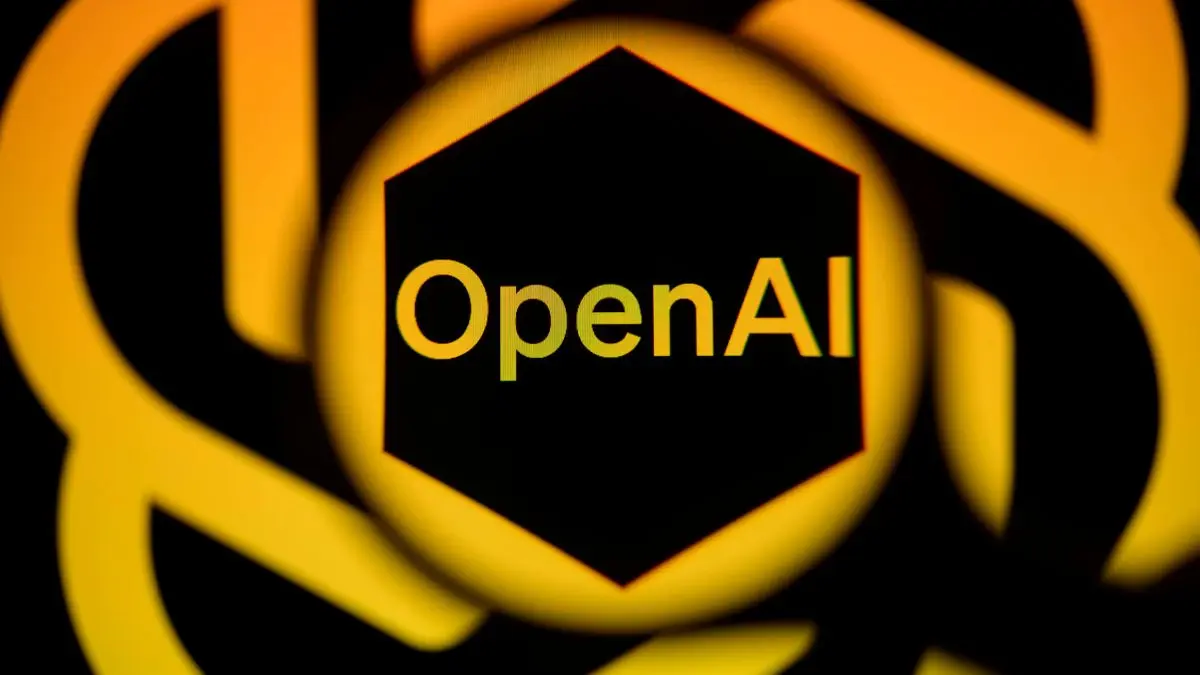 OpenAI. Altavoz inteligente (1)