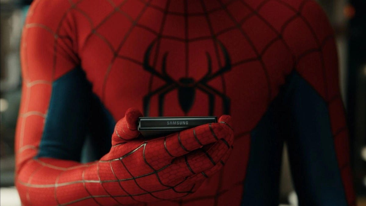El fenómeno de Spider-Man trasciende el cine: así caen las marcas atrapadas en sus telarañas